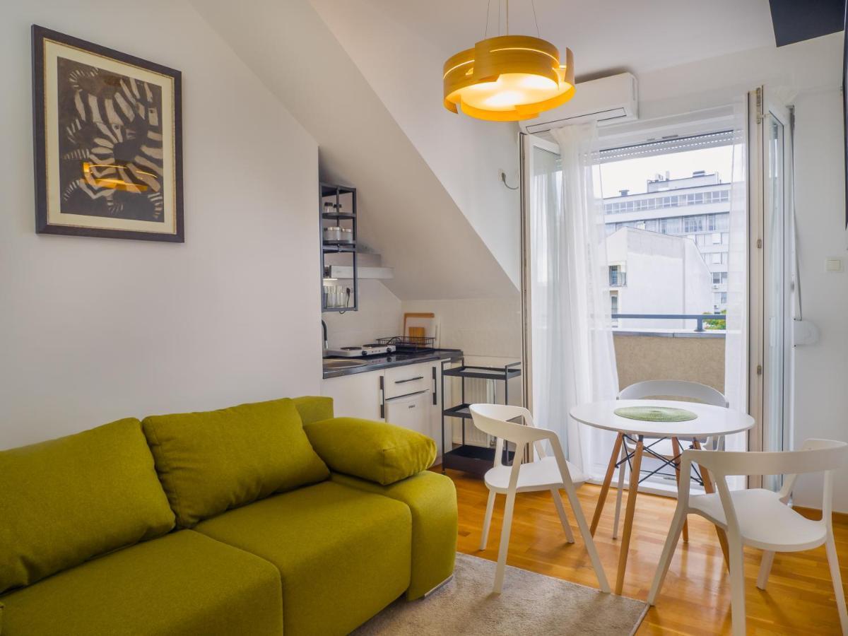 Apartment Neo 2 Free Parking Novi Sad Dış mekan fotoğraf