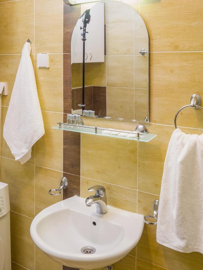 Apartment Neo 2 Free Parking Novi Sad Dış mekan fotoğraf