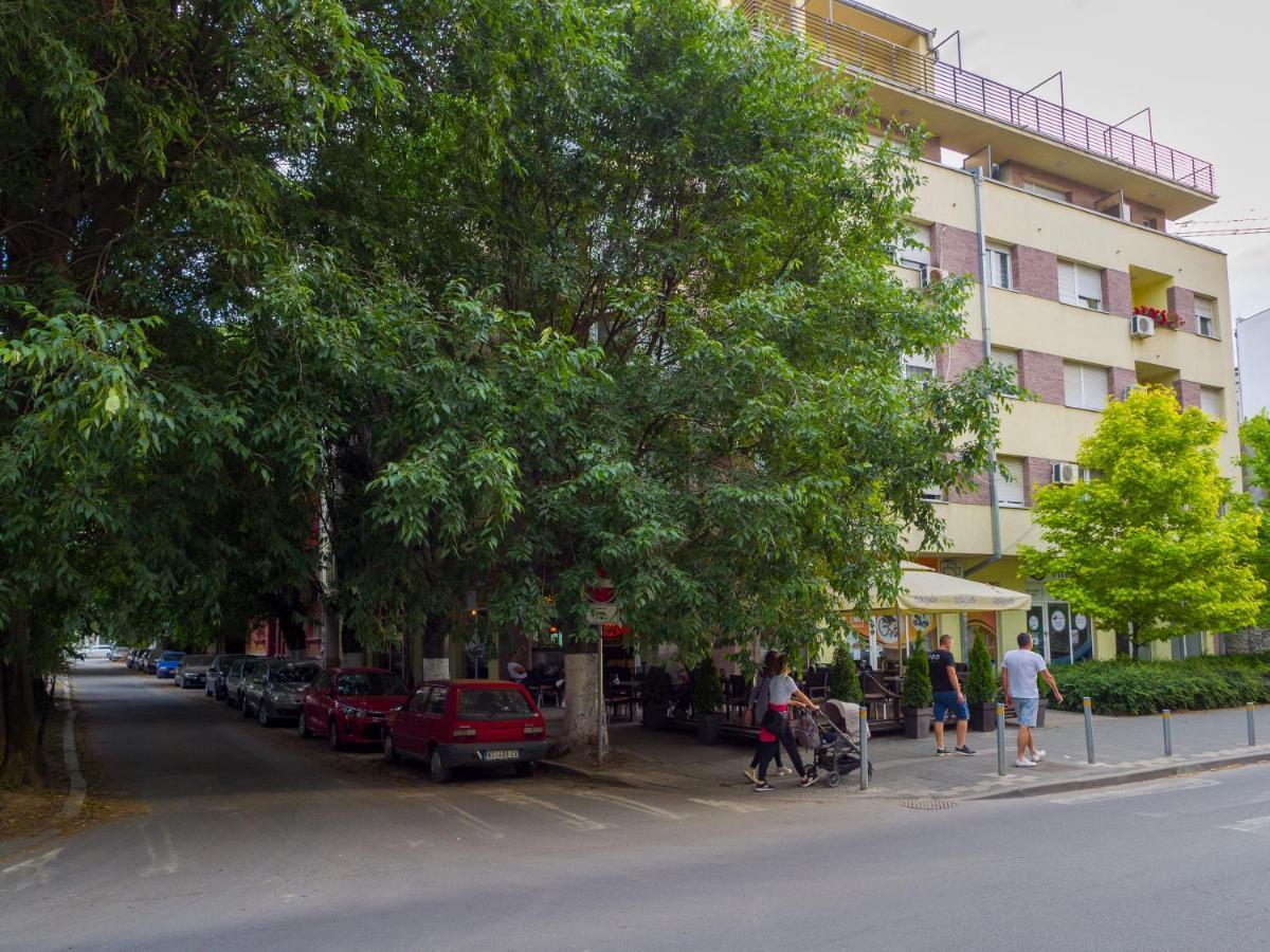 Apartment Neo 2 Free Parking Novi Sad Dış mekan fotoğraf